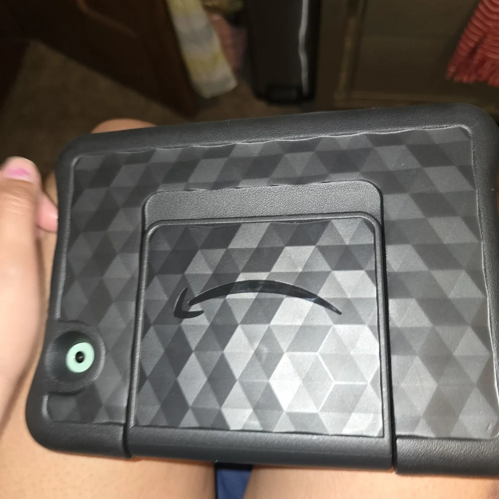 Amazon Fire 7 tablet, 9th generation with black case